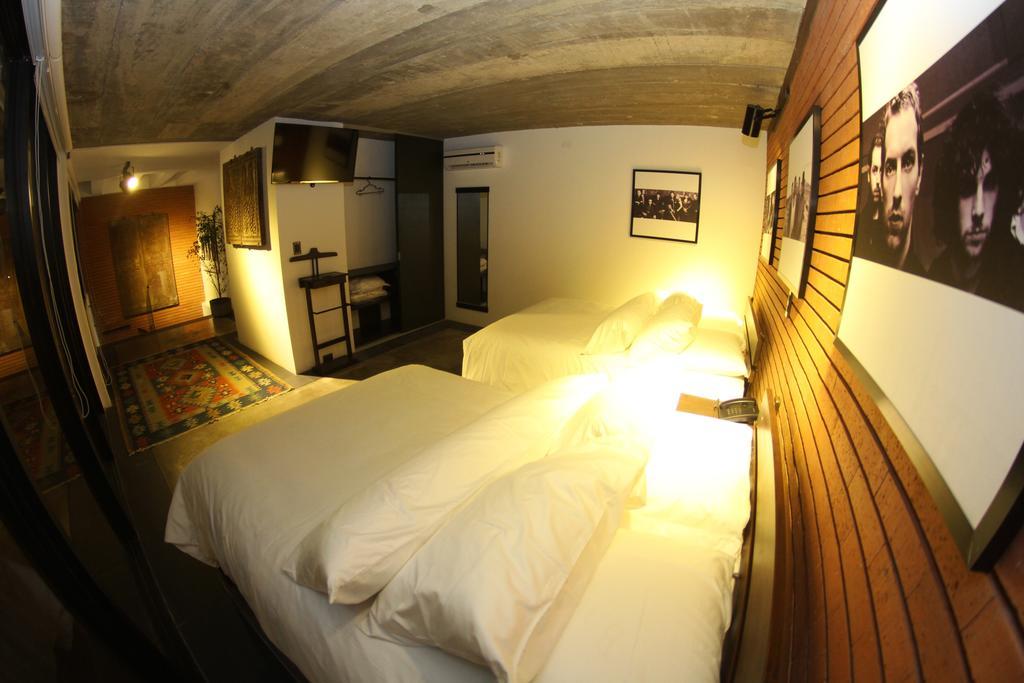 Alfonsina Hotel Boutique Santa Cruz de La Sierra Habitación foto